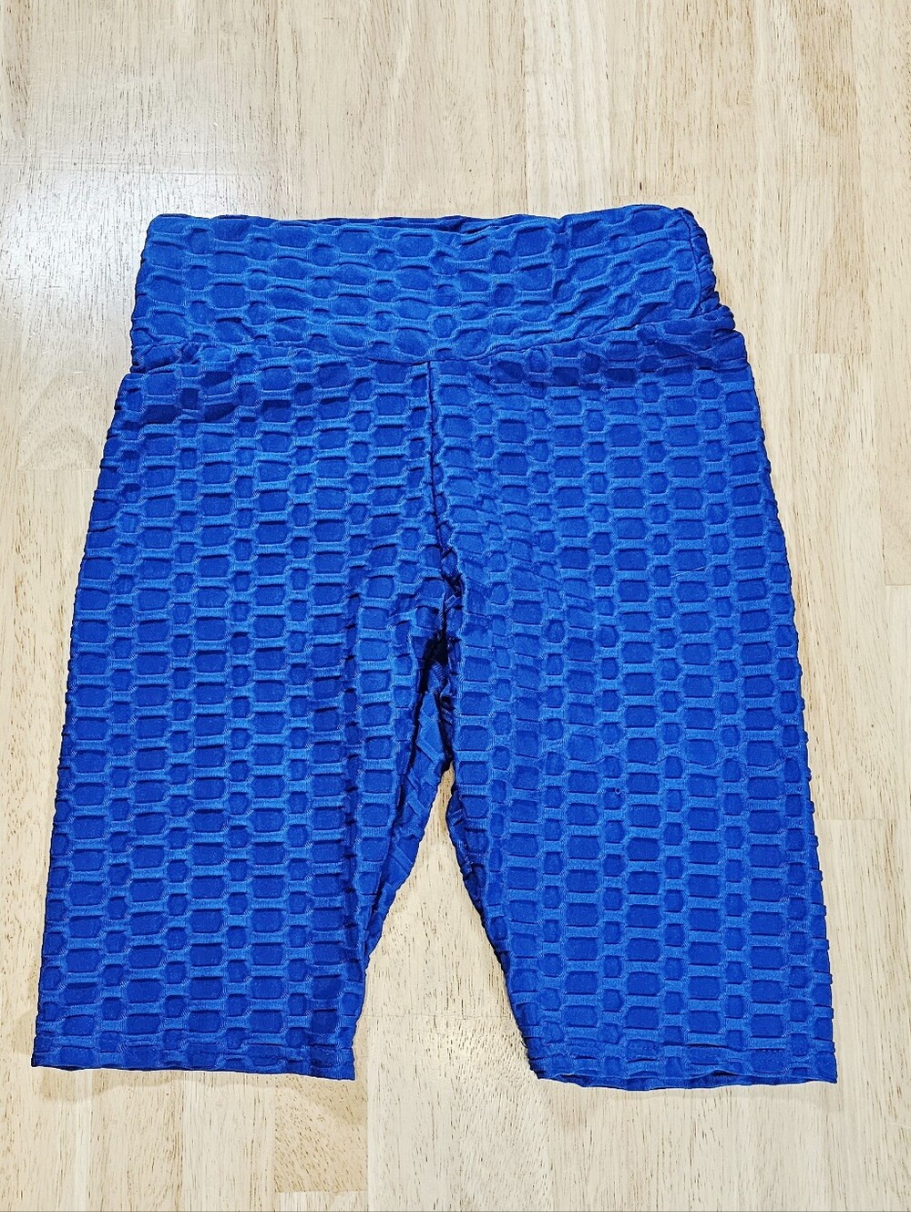 Scrunch Back Ruched Textured Blue Shorts